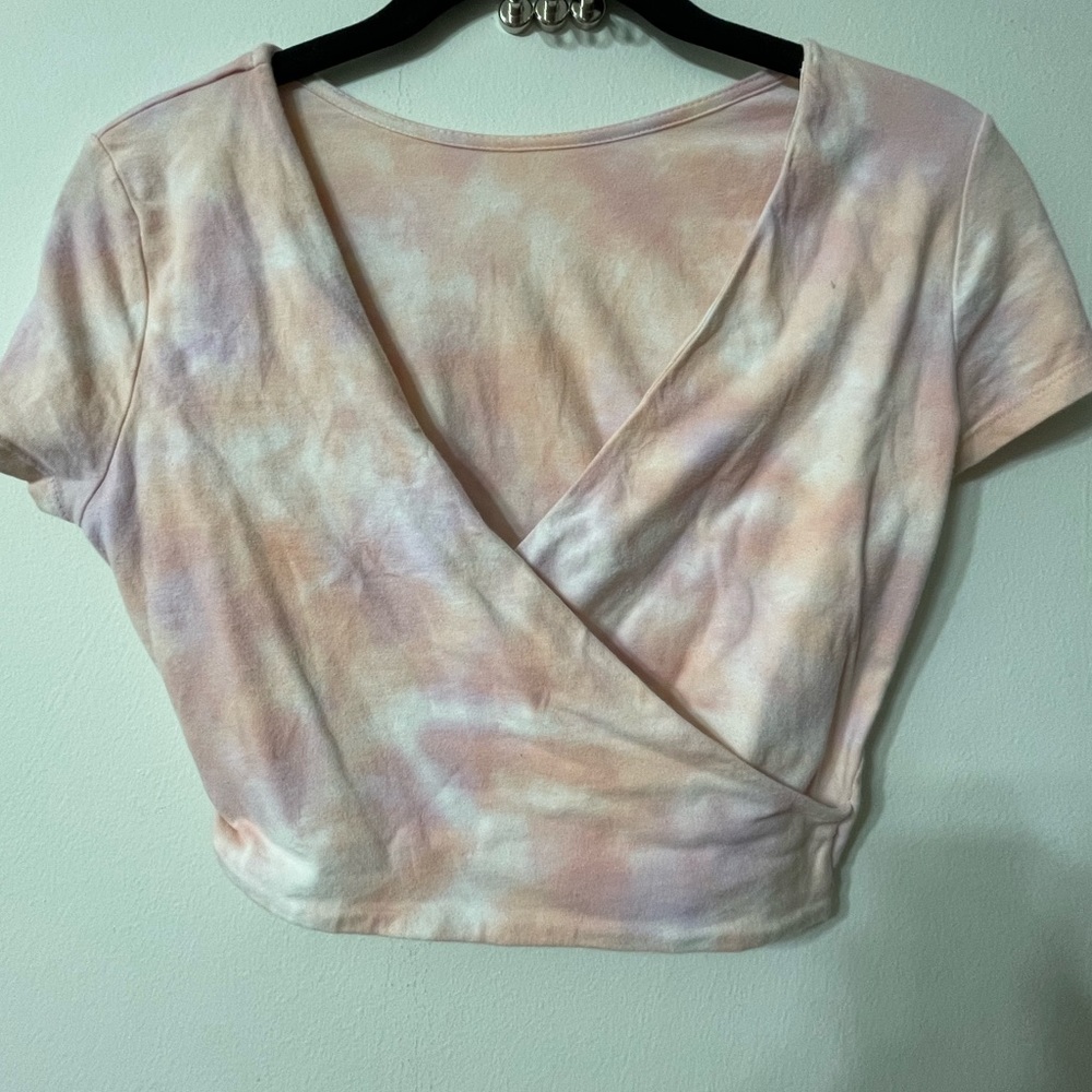 Aeropostale reversible tie dye cross top